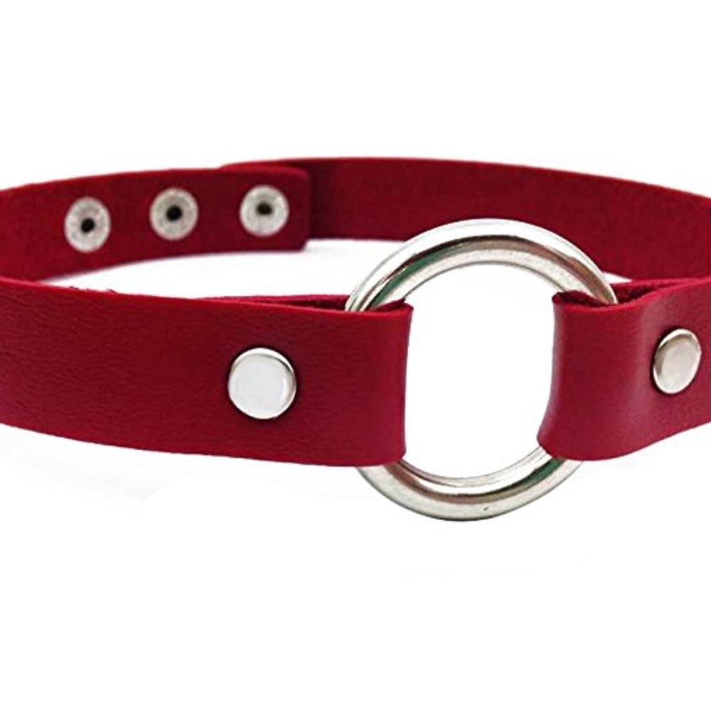 **free with bundle* Red faux leather hoop choker